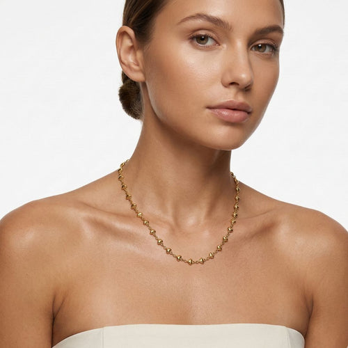 Gold Amour Hearts Chain Necklace