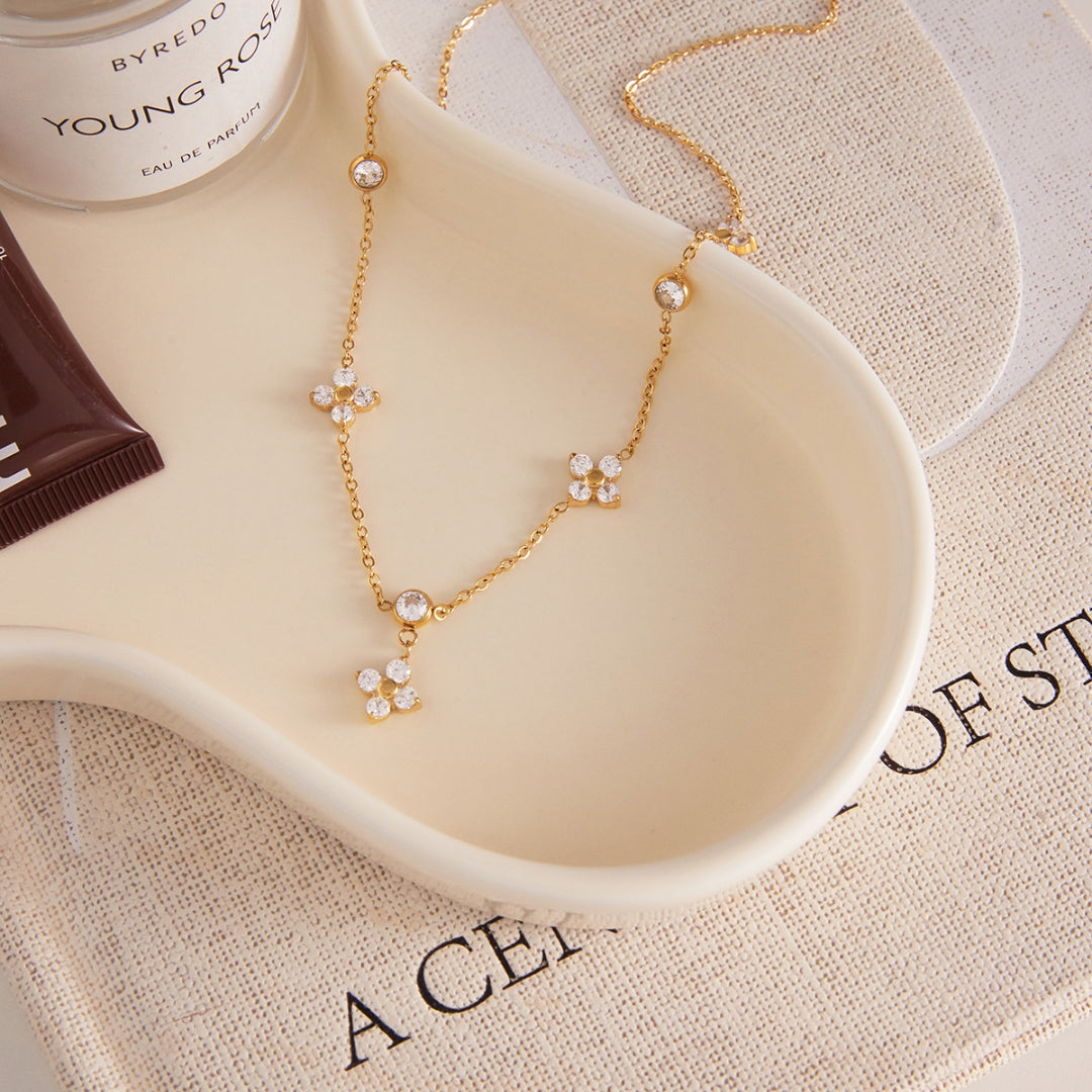 Gold Lucky Clover Necklace