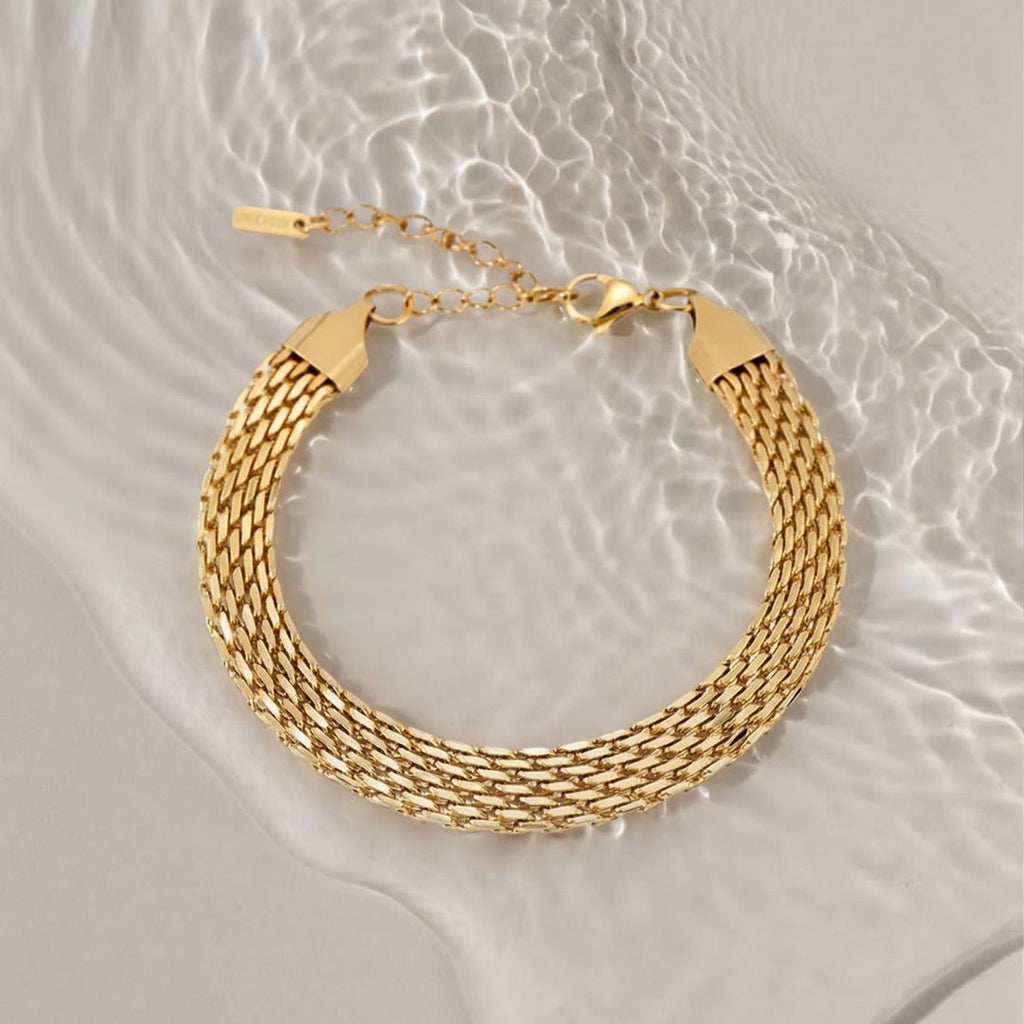 Gold Athena Chain Bracelet